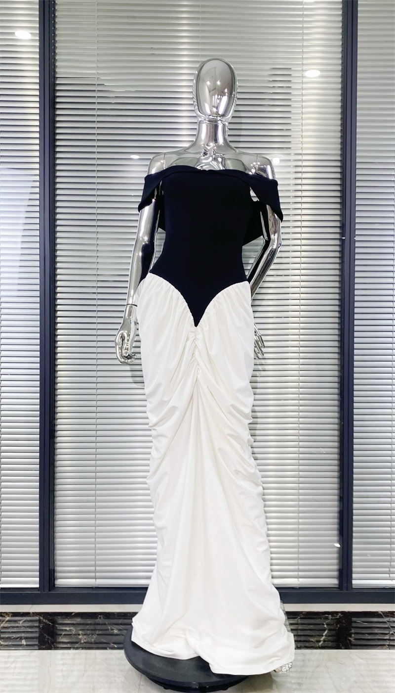 Vestido de fiesta elegante en  - Women Formal Wear Black And White reseña y precio